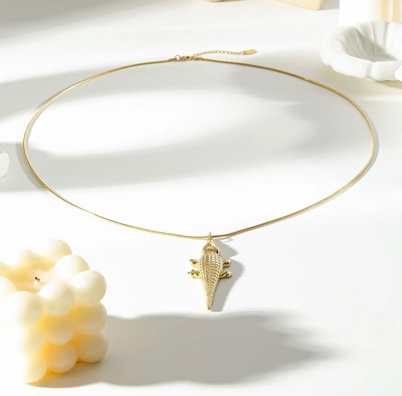 Collier Croco